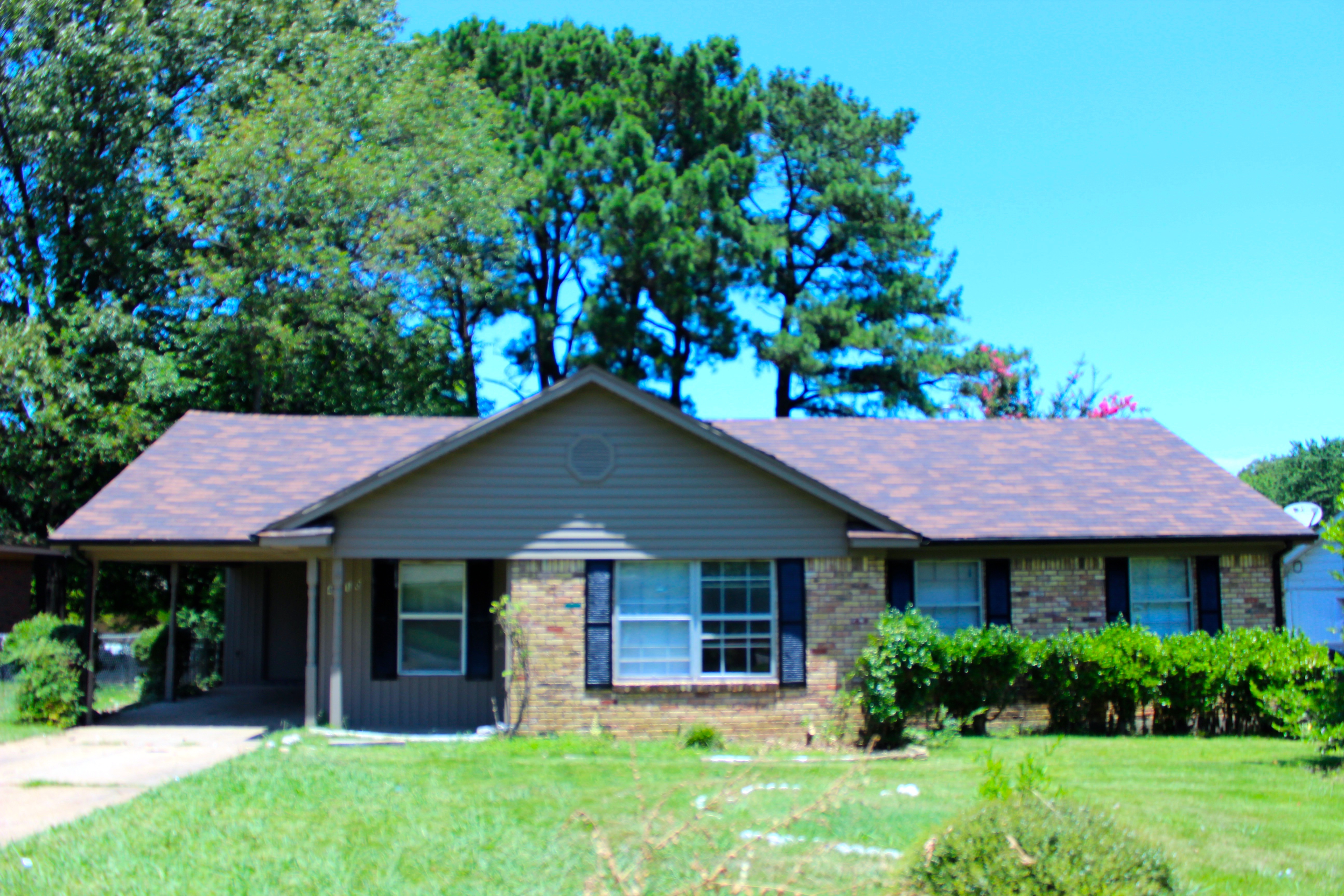 Unbelievable 4 Bed 2 Bath Home in Parkway Village!!!