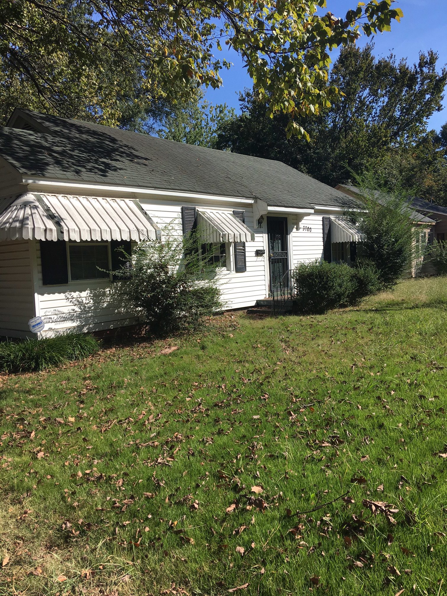 Sherwood Forest 3 Bed 2 Bath Gem