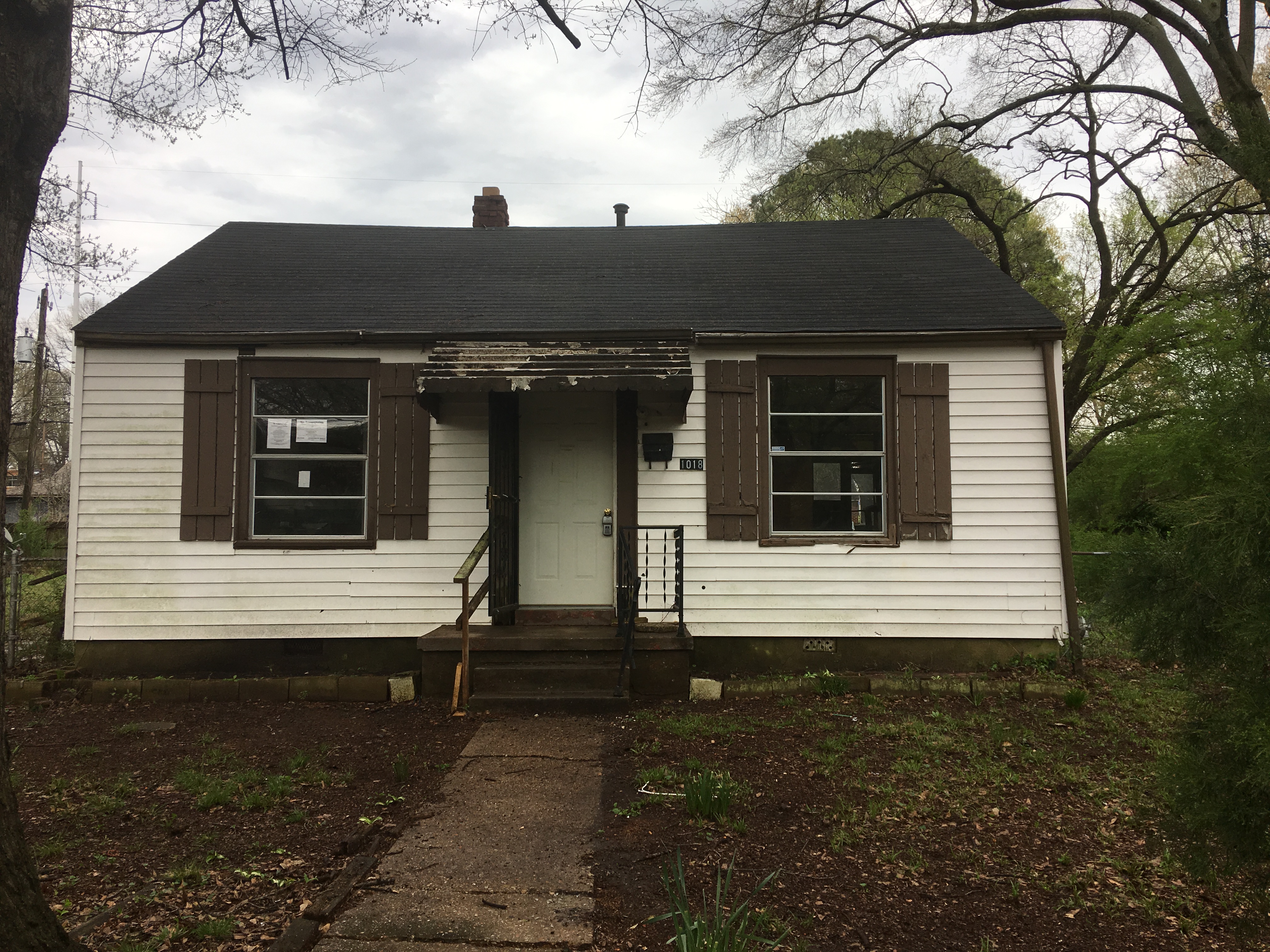 Starter Home Near University of Memphis!