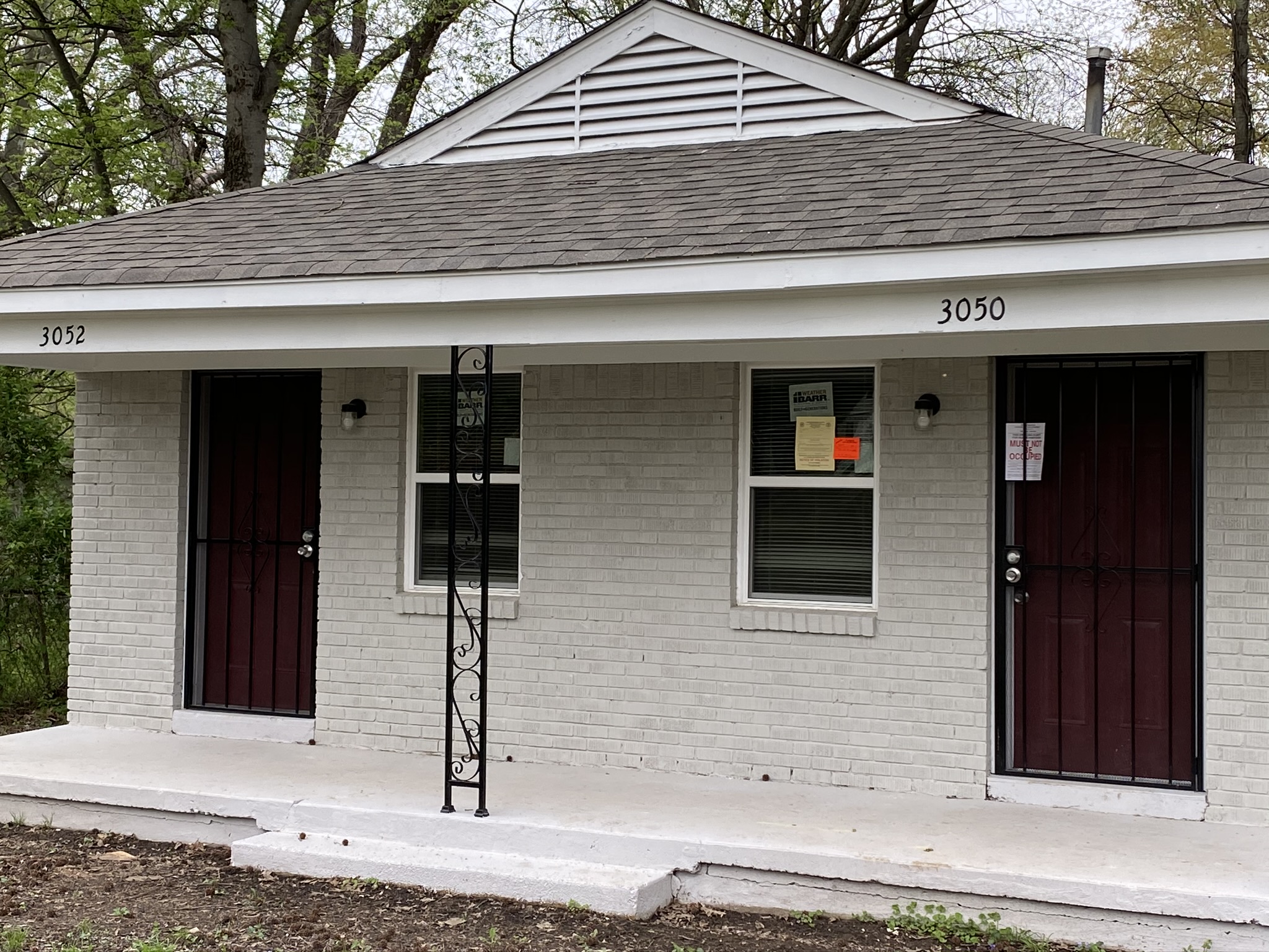 Fully Renovated Brick Duplex Ready To Go!