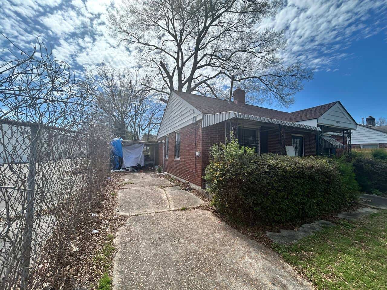 Adorable Berclair Opportunity!!!