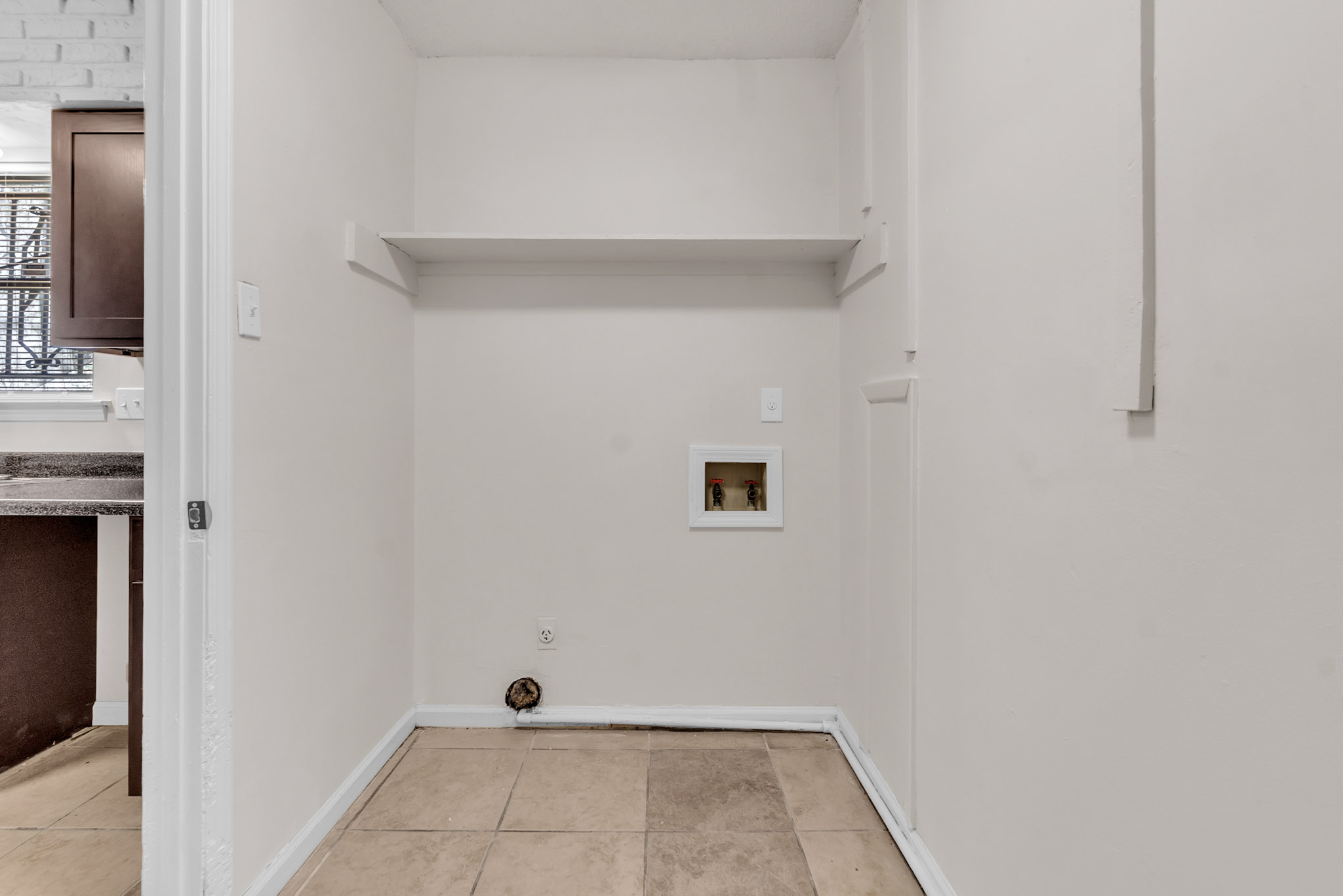 Brick 3 bed 2 Bath in Skyline!!!
