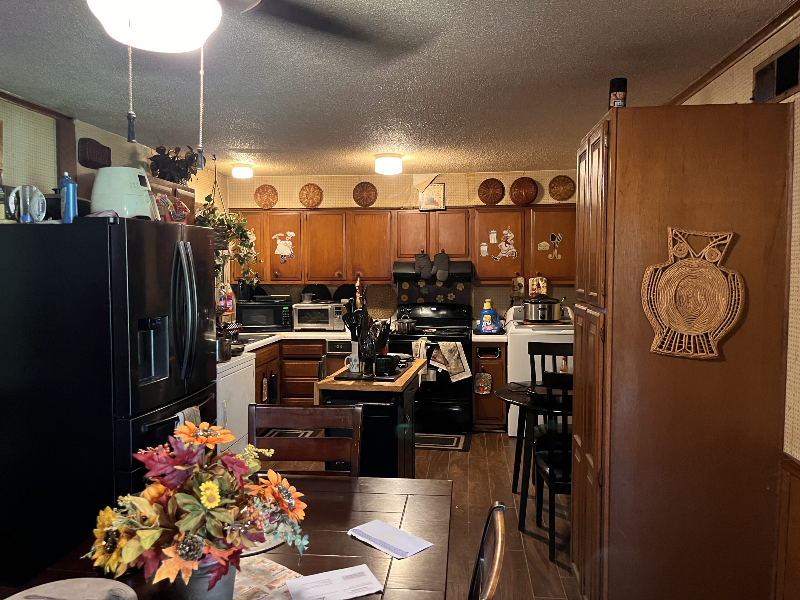Gorgeous Parkway Village Home Across From School!!!