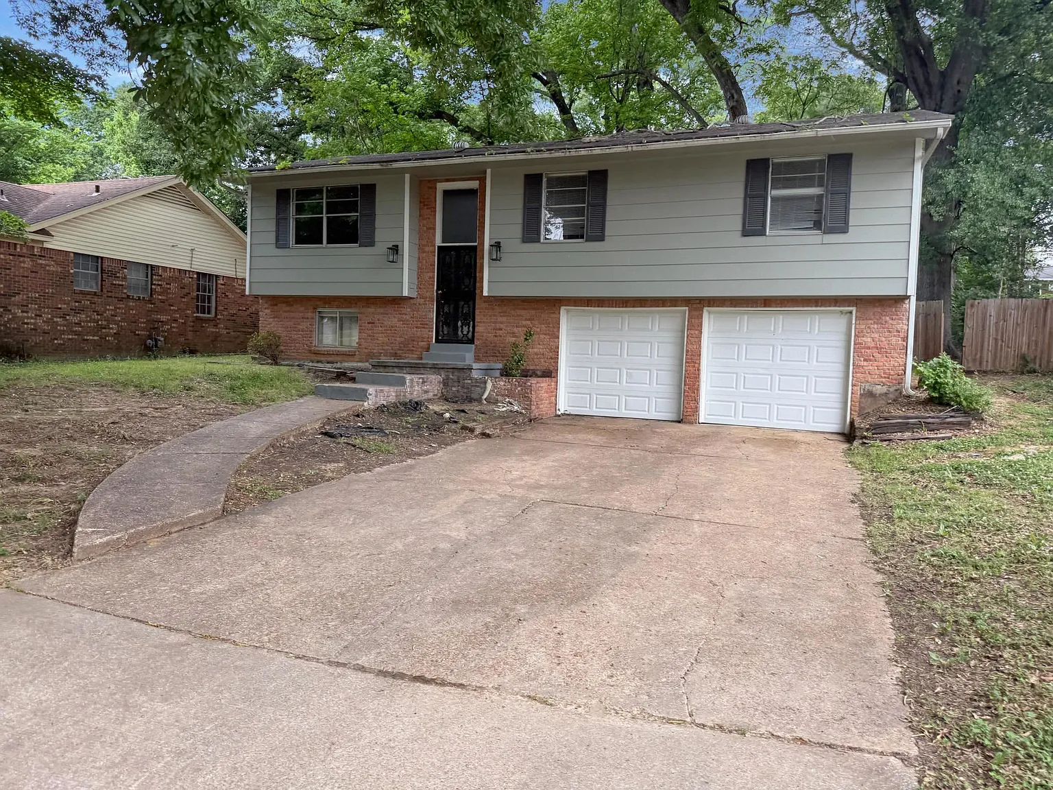 Raleigh Gem!  Double Garages!