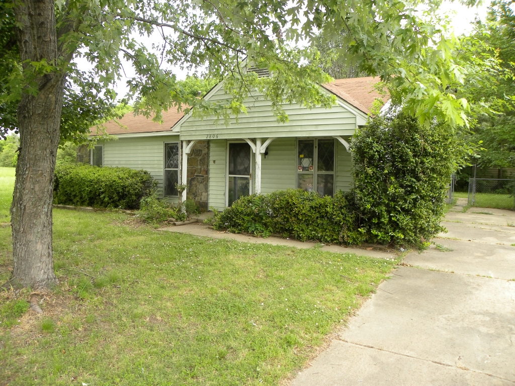 Excellent Bartlett Four Bed Two Bath in Reese Subdivision!